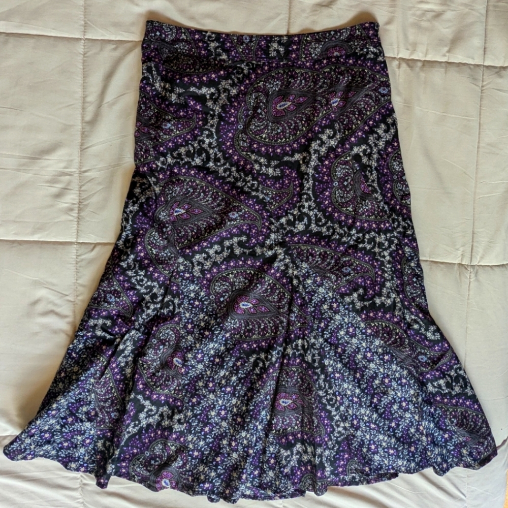 Charter Club paisley skirt, black/purple 10